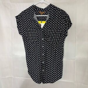 New with tags, womens size small Jachs girlfriend brand shirt, #E851